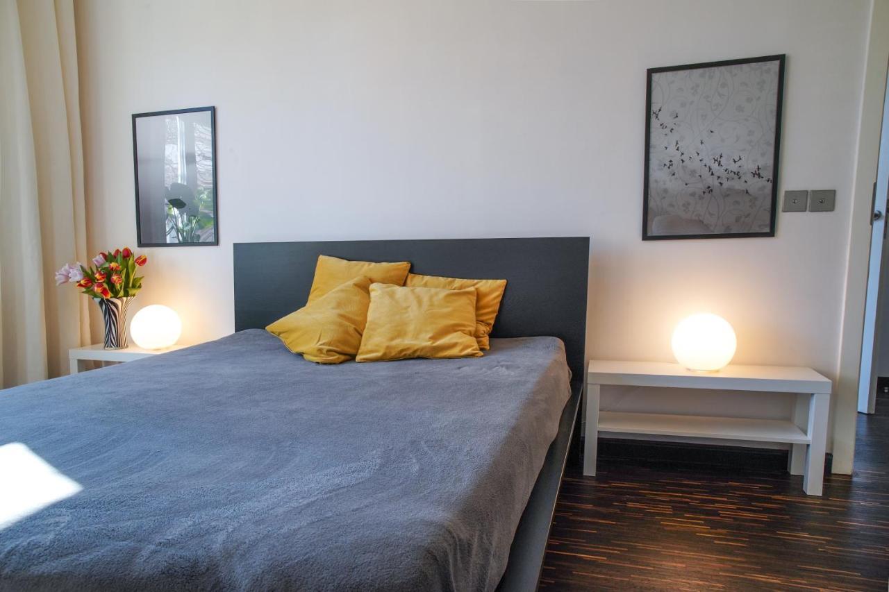 Apartament Powisle ワルシャワ エクステリア 写真